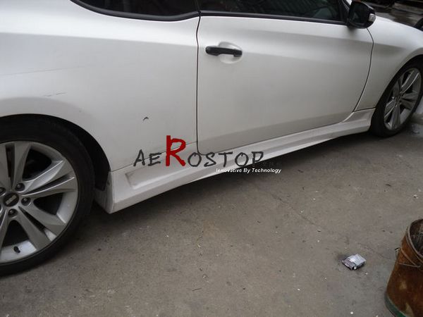 GENESIS COUPE ASTON MARITIN(c)ȹ