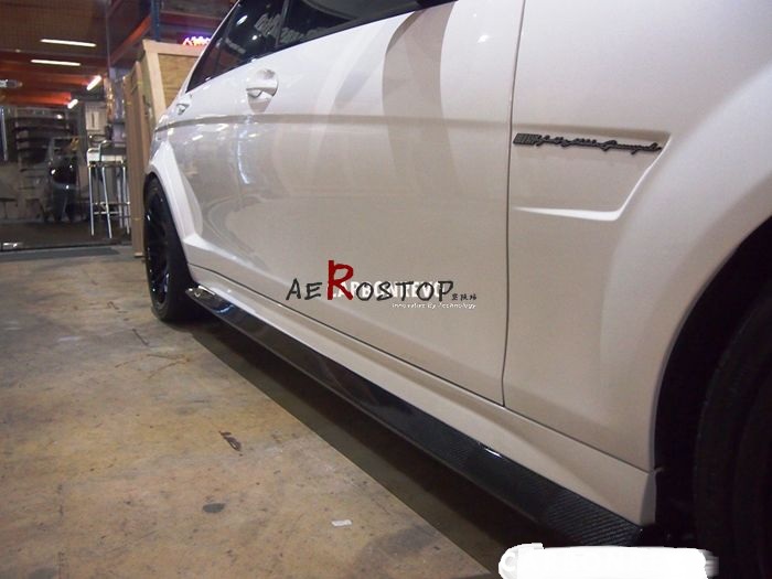 08-13 C63 T AMG REVOZPORT RBS II(c)ȹo(h)